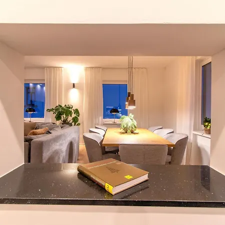 Stilvolles City-apartment I Wlan L Kueche I Zentral I 8p * Schwarzenberg (Saxony)
