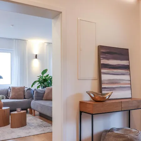 Stilvolles City-apartment I Netflix I Wlan L Stellplatz I Zentral Schwarzenberg (Saxony)