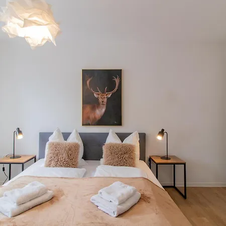 Stilvolles City-apartment I Netflix I Wlan L Stellplatz I Zentral