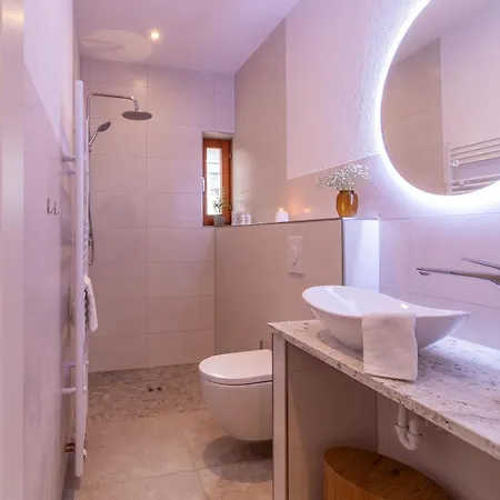 Stilvolles City-apartment I Wlan L Küche I Zentral I 8p Apartment Schwarzenberg/Erzgebirge