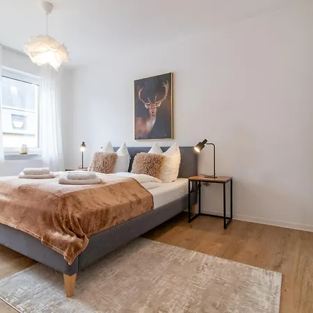 Stilvolles City-apartment I Wlan L Kueche I Zentral I 8p Lägenhet