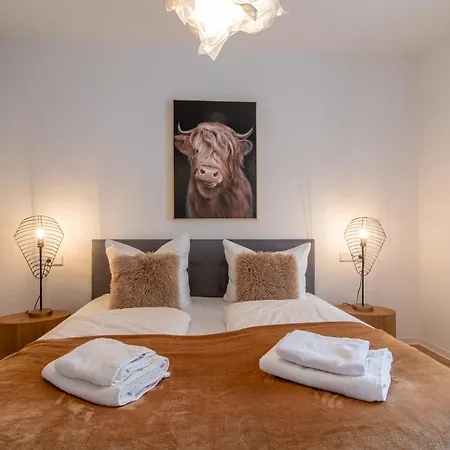 Stilvolles City-apartment I Netflix I Wlan L Stellplatz I Zentral *
