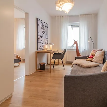 Apartament Stilvolles City-apartment I Wlan L Kueche I Zentral I 8p Schwarzenberg (Saxony)